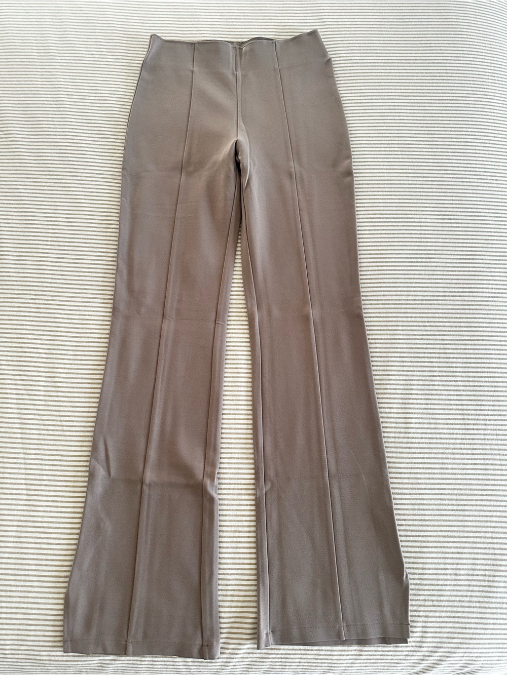 Abercrombie & Fitch Ponte Split Women's High-Waist Flare Pants Size S
